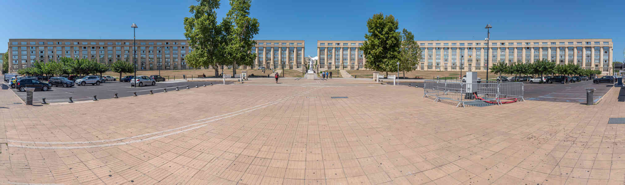 Francia - Montpellier 065 - barrio Antygona - Esplanada de Europa.jpg